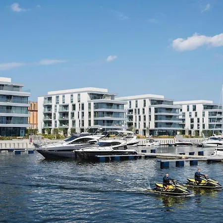 Yacht Park * 格丁尼亚